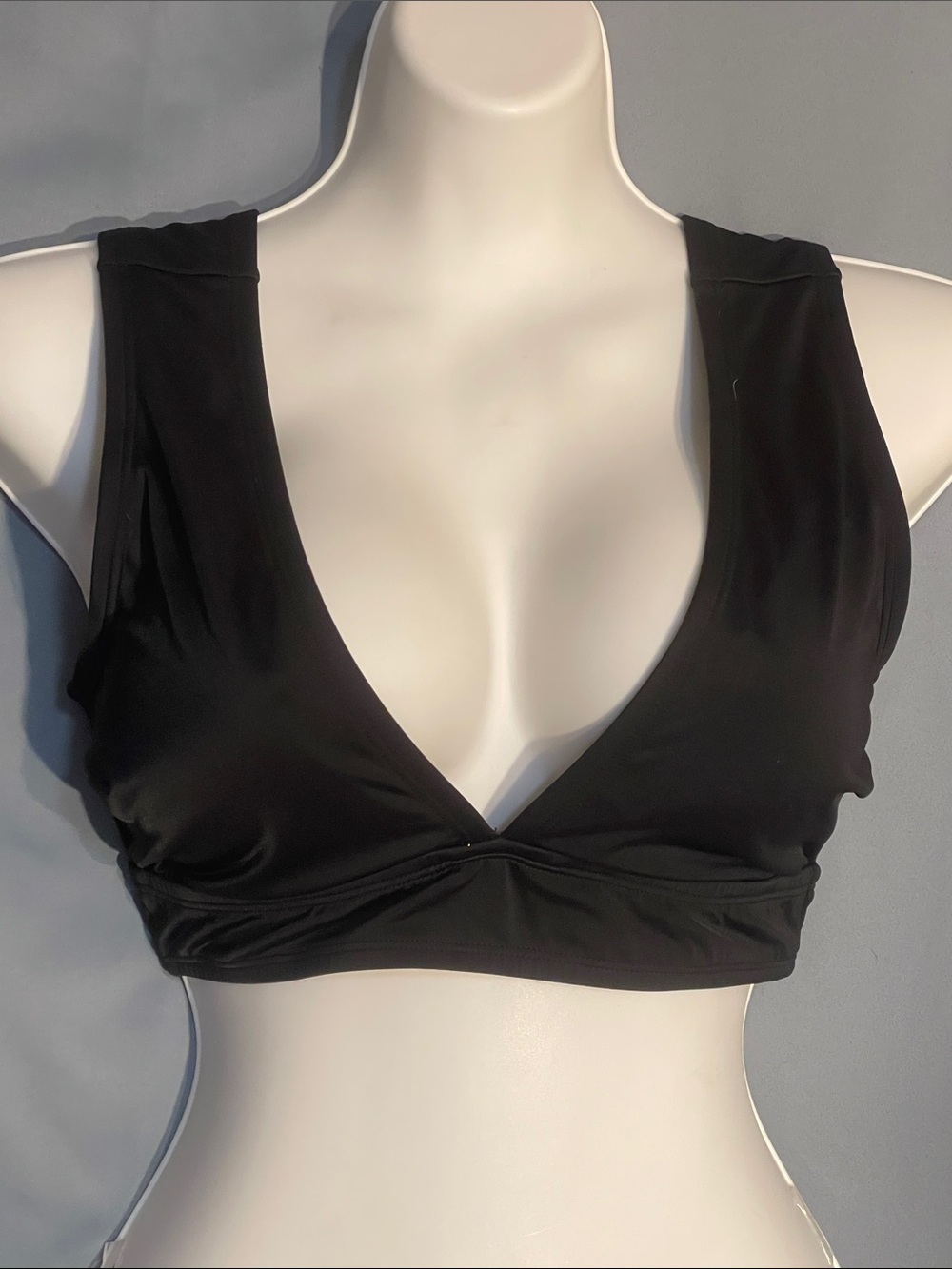 sofia by sofia vergara Black Plunge Sports Bralette